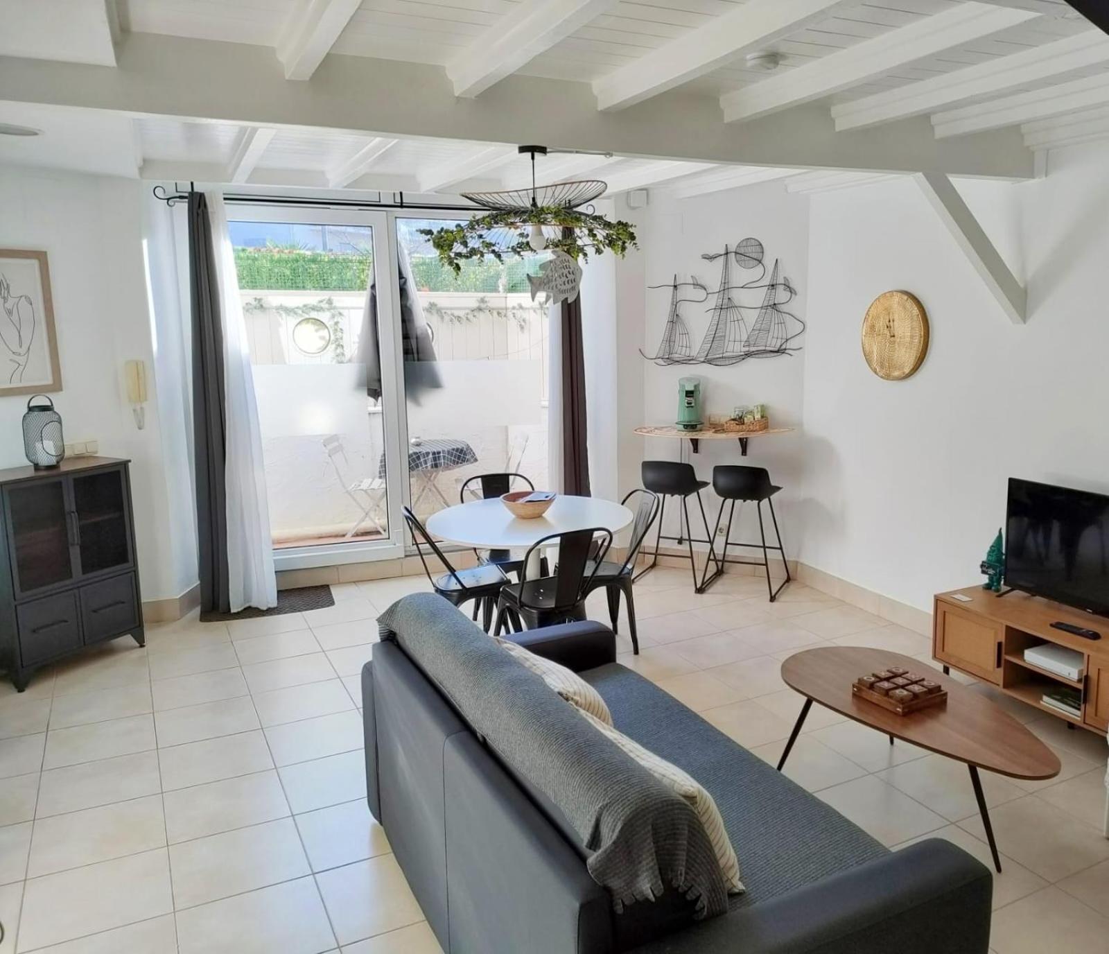 Bel Appartement Baie Plage - Wifi - Parking - Draps Et Serviettes 昂代 外观 照片
